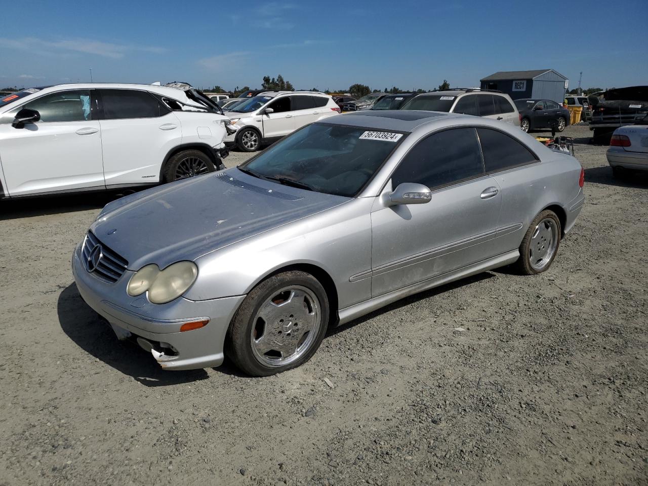 WDBTJ75J55F147597 2005 Mercedes-Benz Clk 500