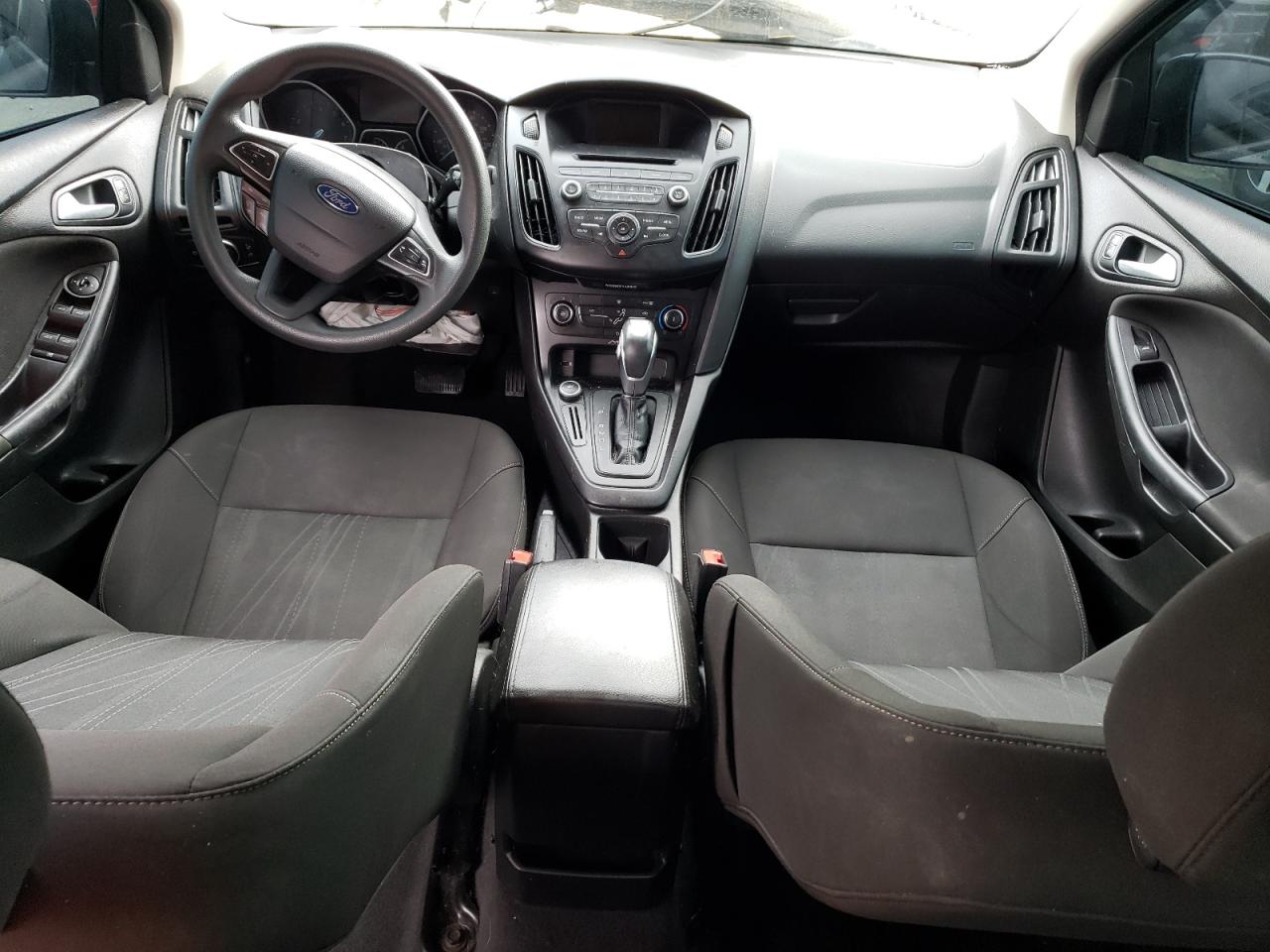 1FADP3F27FL292069 2015 Ford Focus Se