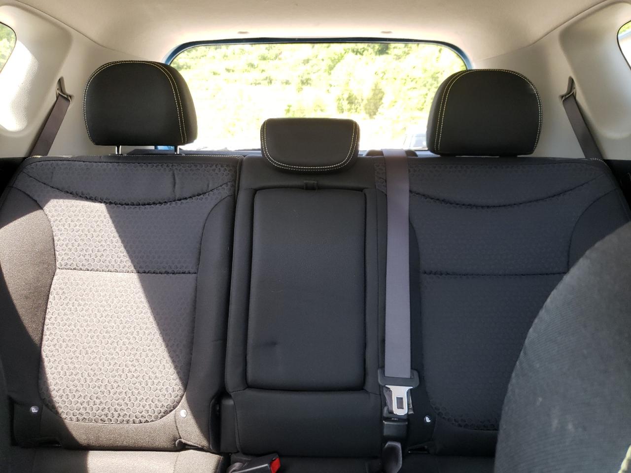 KNDJP3A51G7400985 2016 Kia Soul +