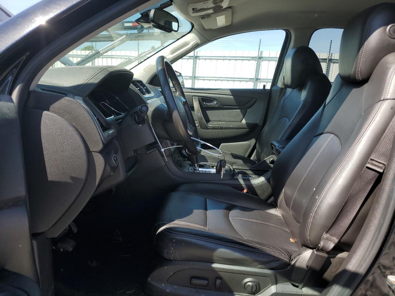 1GKKRSKDXHJ264959 2017 GMC Acadia Limited Slt-2