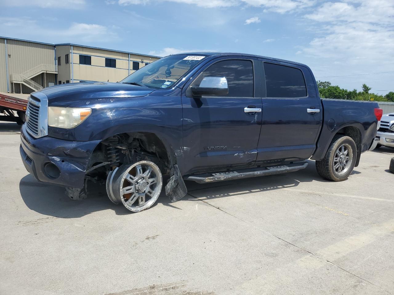 5TFFY5F12BX105066 2011 Toyota Tundra Crewmax Limited