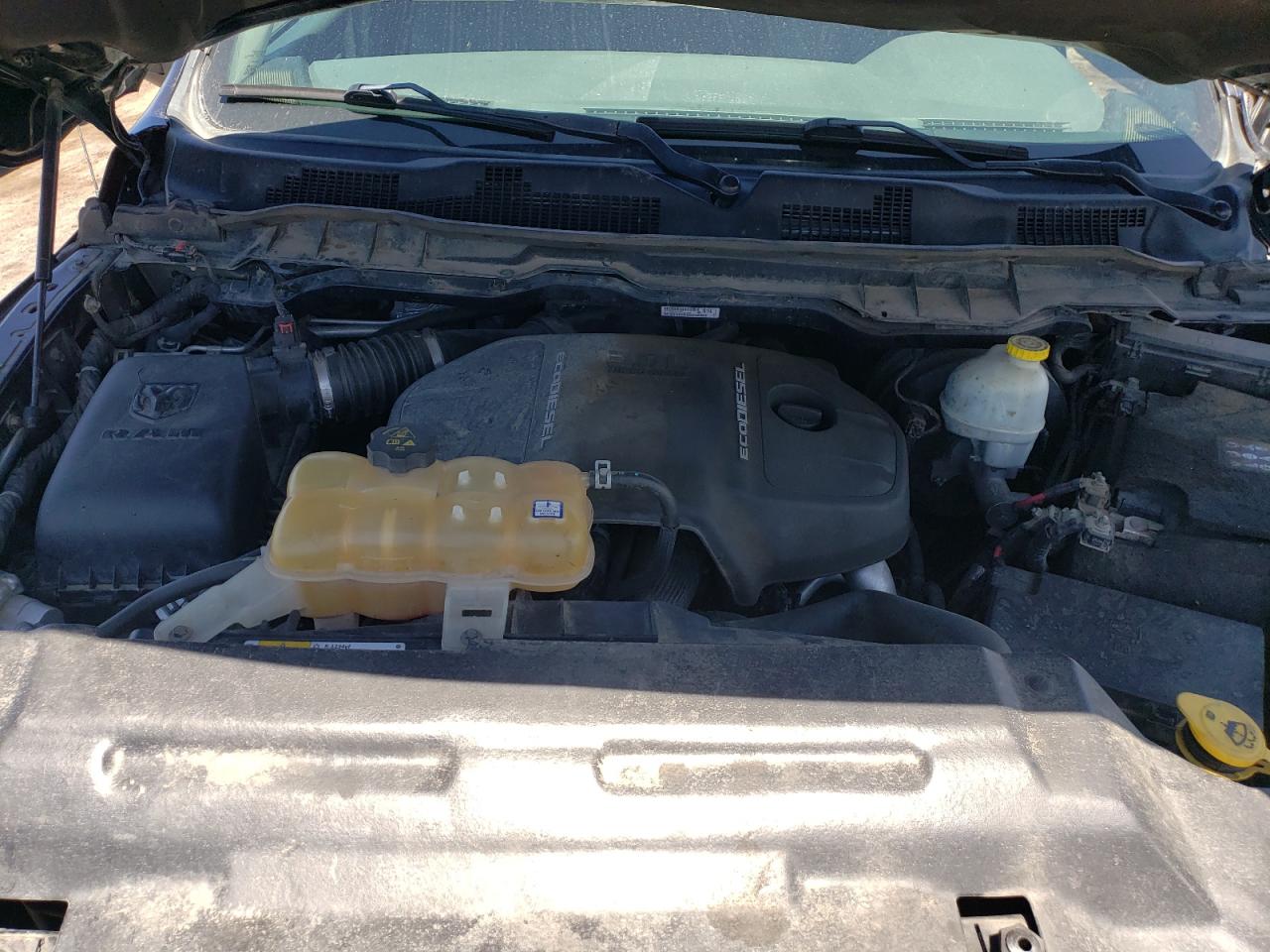 1C6RR7LM1FS659973 2015 Ram 1500 Slt