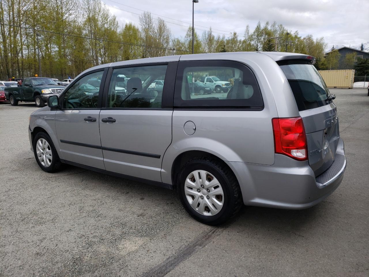 2C4RDGBG0HR738302 2017 Dodge Grand Caravan Se