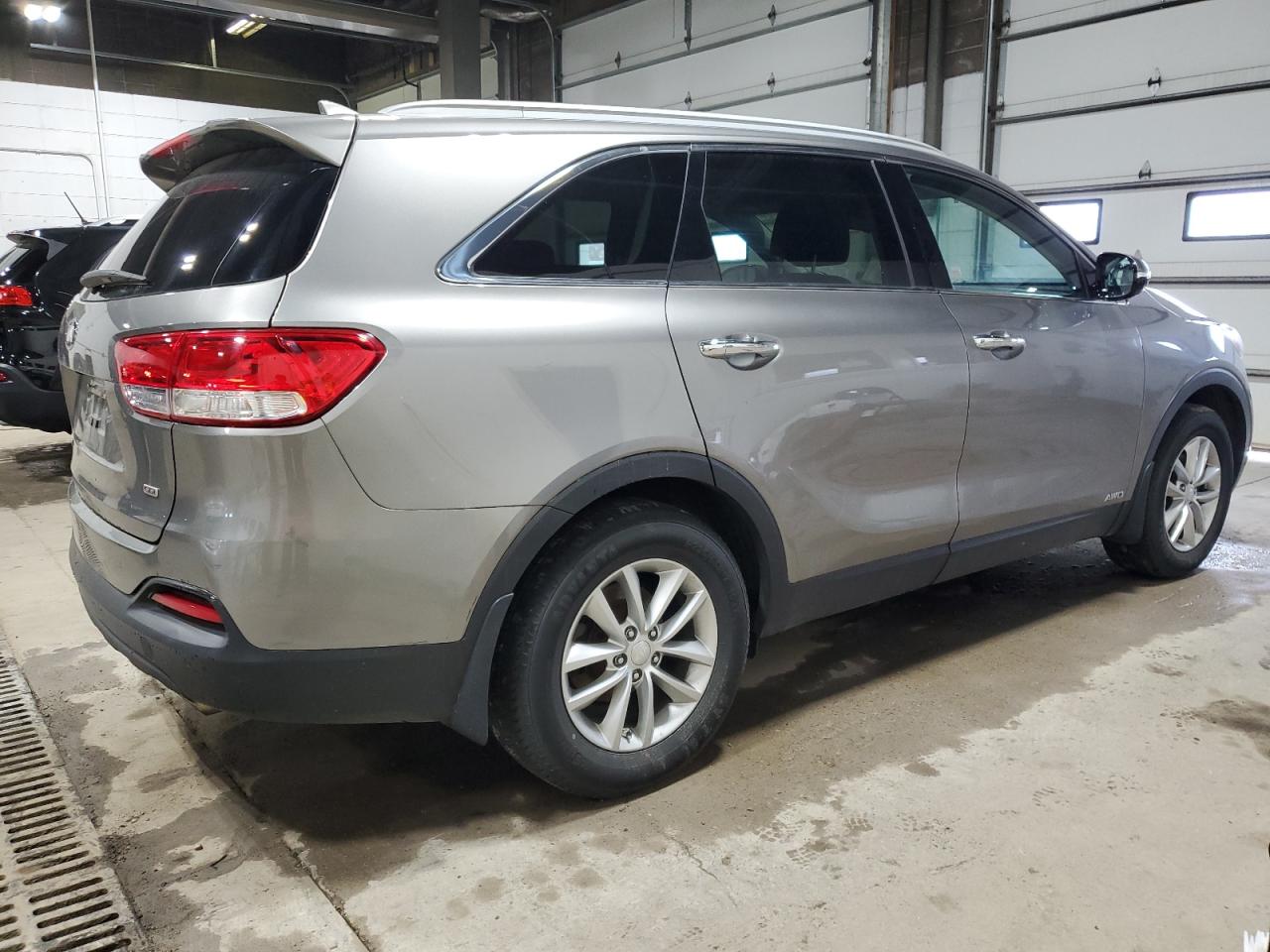 5XYPGDA3XHG216308 2017 Kia Sorento Lx