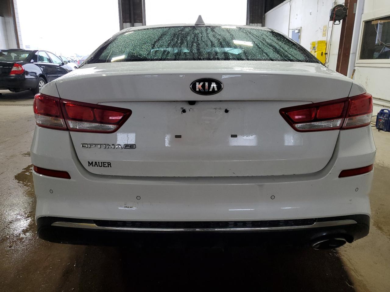 5XXGT4L32LG410112 2020 Kia Optima Lx