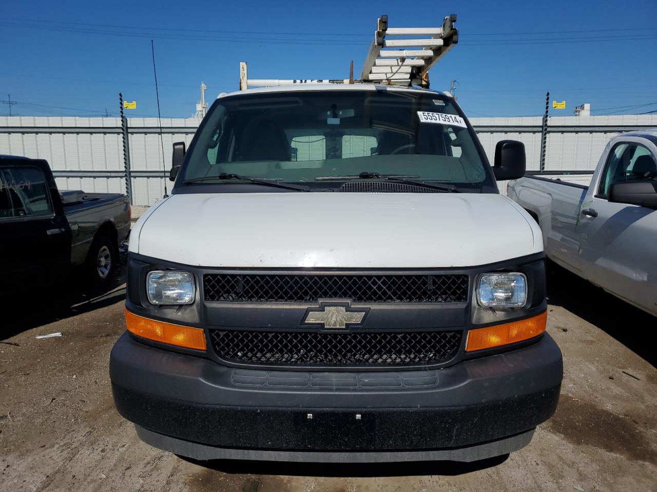 1GCWGAFF8H1122070 2017 Chevrolet Express G2500 1GCWGAFF8H1122070 2017 Chevrolet Express G2500