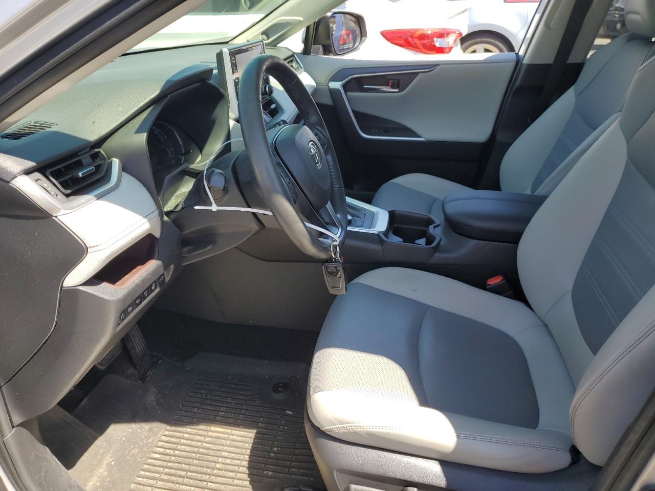 JTMD6RFV4MD007412 2021 Toyota Rav4 Limited