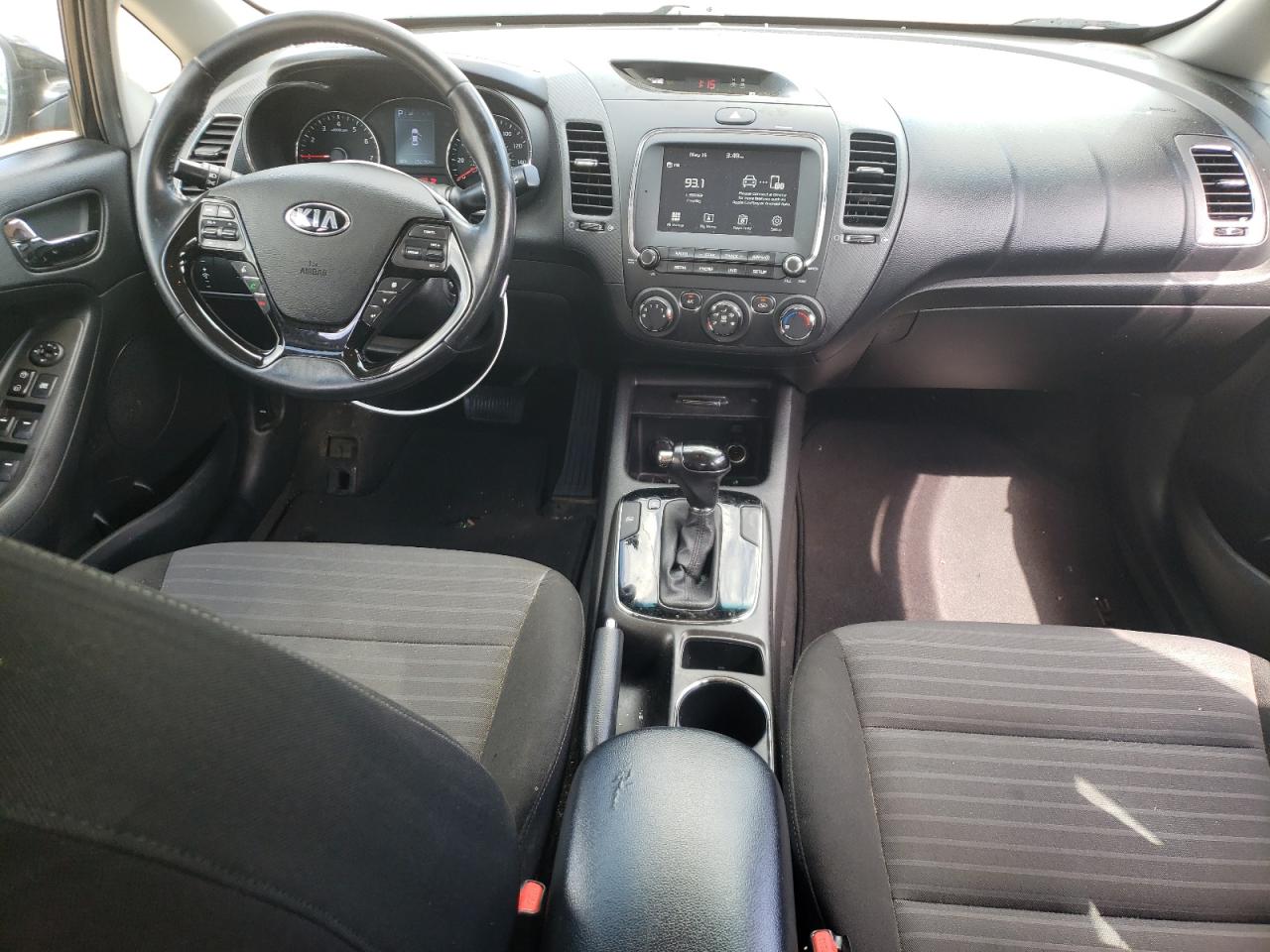 3KPFL4A78HE110236 2017 Kia Forte Lx