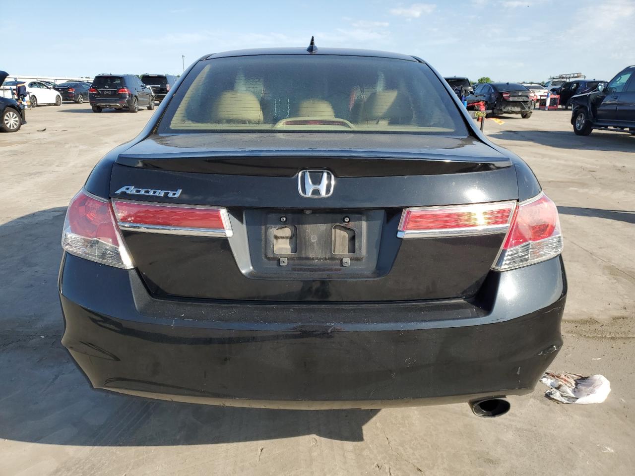 1HGCP2F83BA113943 2011 Honda Accord Exl