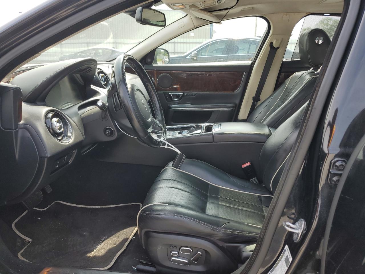 SAJWA2GZ7E8V60213 2014 Jaguar Xjl Portfolio