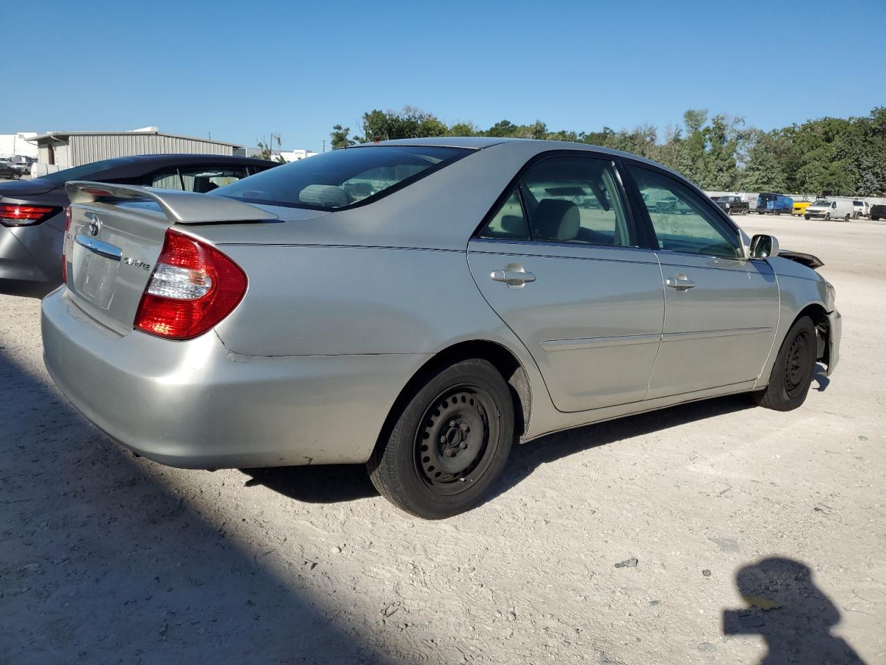 4T1BE32K45U591021 2005 Toyota Camry Le