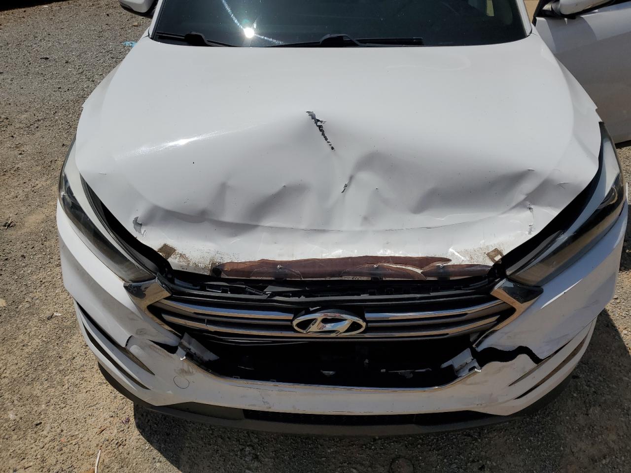 KM8J3CA27GU031130 2016 Hyundai Tucson Limited