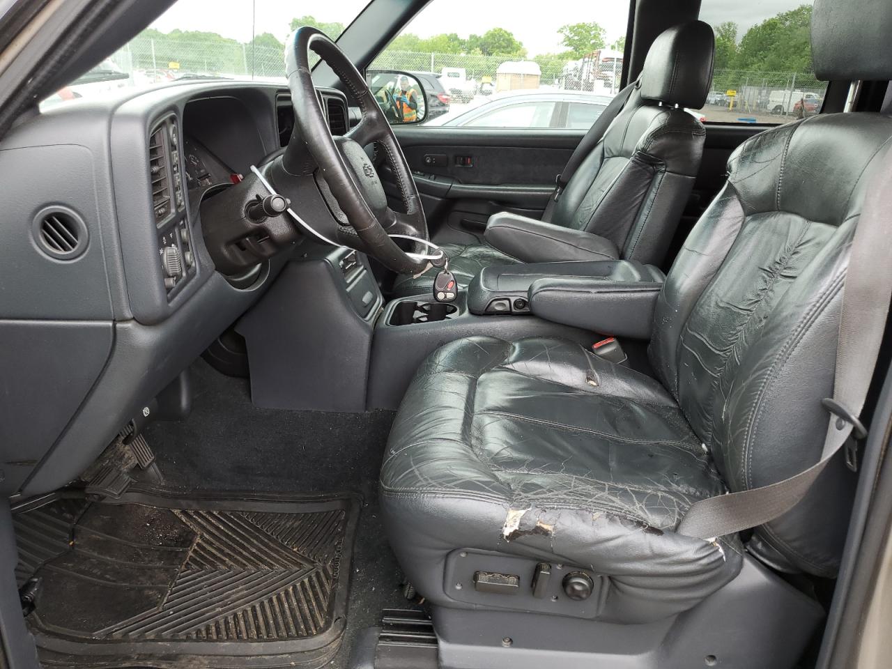 1GCEK19T9YE256154 2000 Chevrolet Silverado K1500