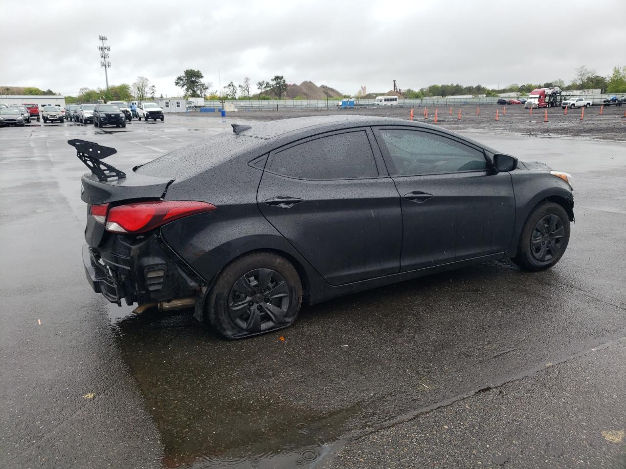 KMHDH4AE3GU599647 2016 Hyundai Elantra Se