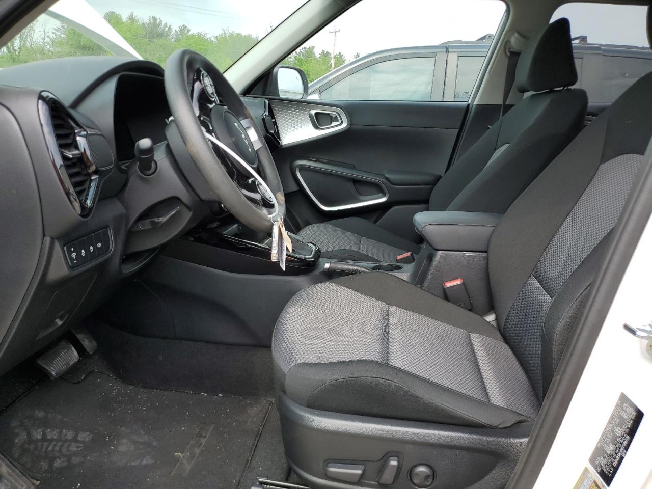 KNDJ23AU9P7199228 2023 Kia Soul Lx