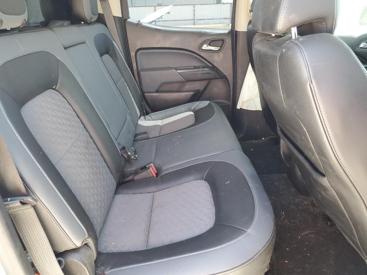 1GCGTCE3XF1158049 2015 Chevrolet Colorado Z71