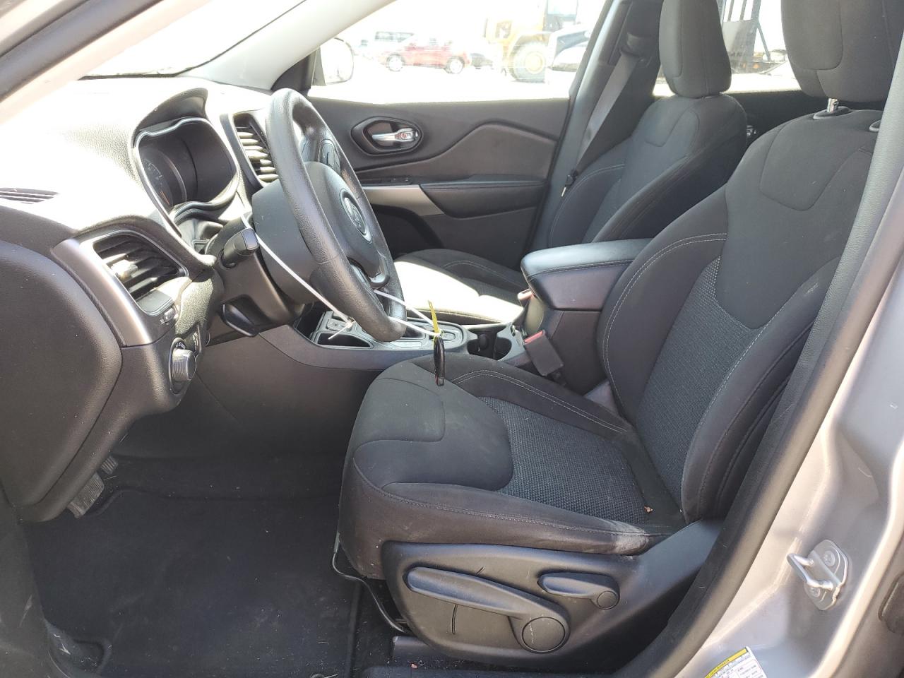 1C4PJLCB6LD654234 2020 Jeep Cherokee Latitude