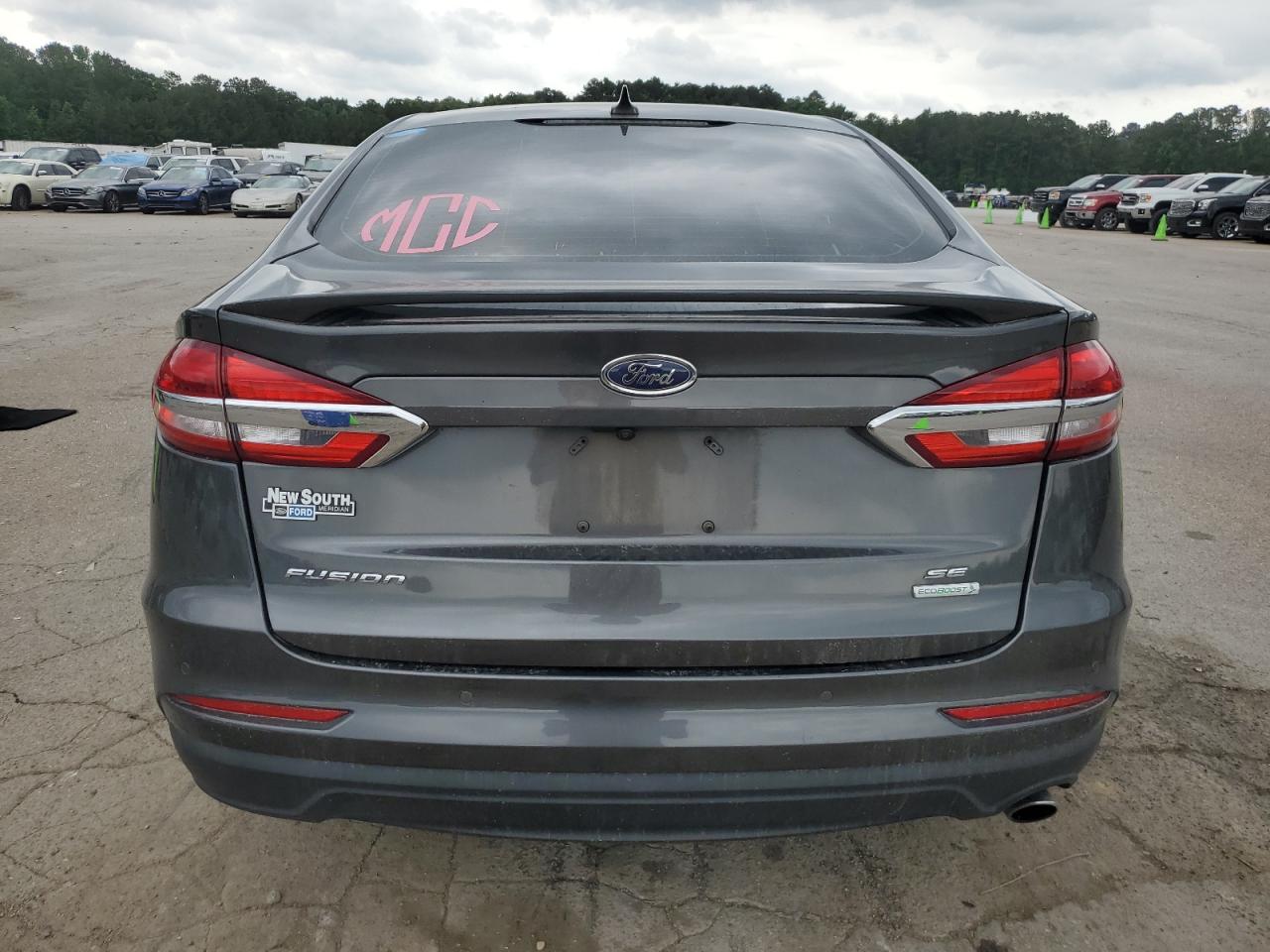 3FA6P0HD0LR160659 2020 Ford Fusion Se