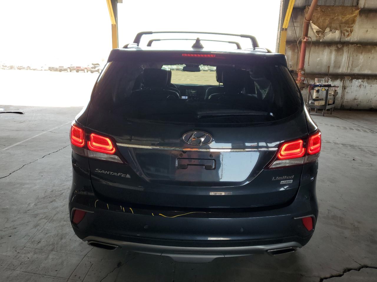 KM8SR4HF1HU172472 2017 Hyundai Santa Fe Se Ultimate