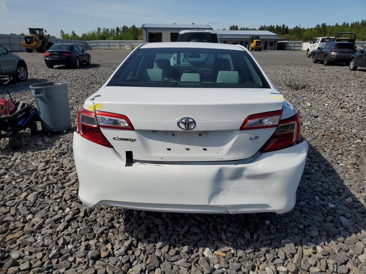 4T4BF1FK4ER442271 2014 Toyota Camry L