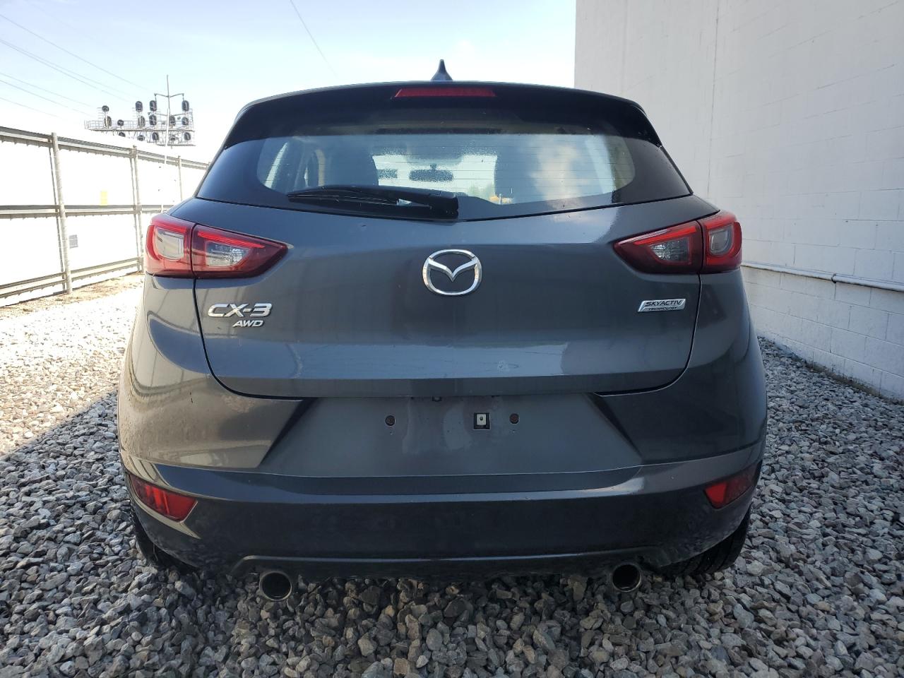 JM1DKFC71H0145034 2017 Mazda Cx-3 Touring