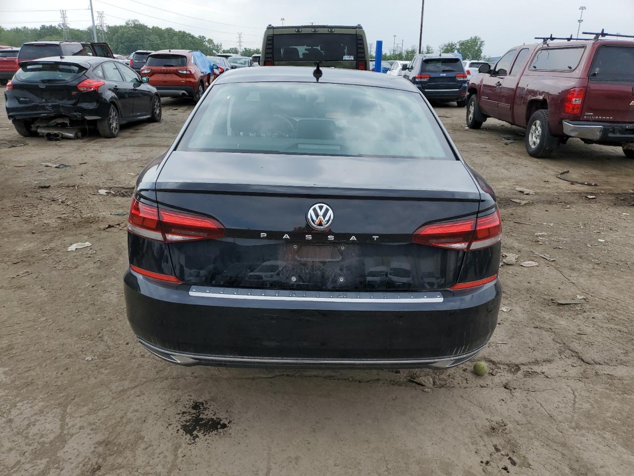 1VWSA7A33MC014225 2021 Volkswagen Passat Se