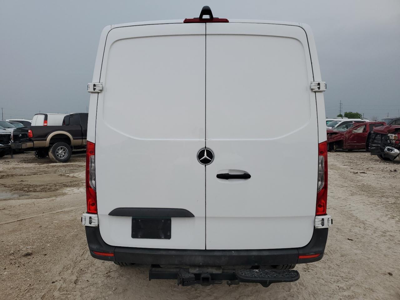 W1Y4EBHY5MT078119 2021 Mercedes-Benz Sprinter 2500