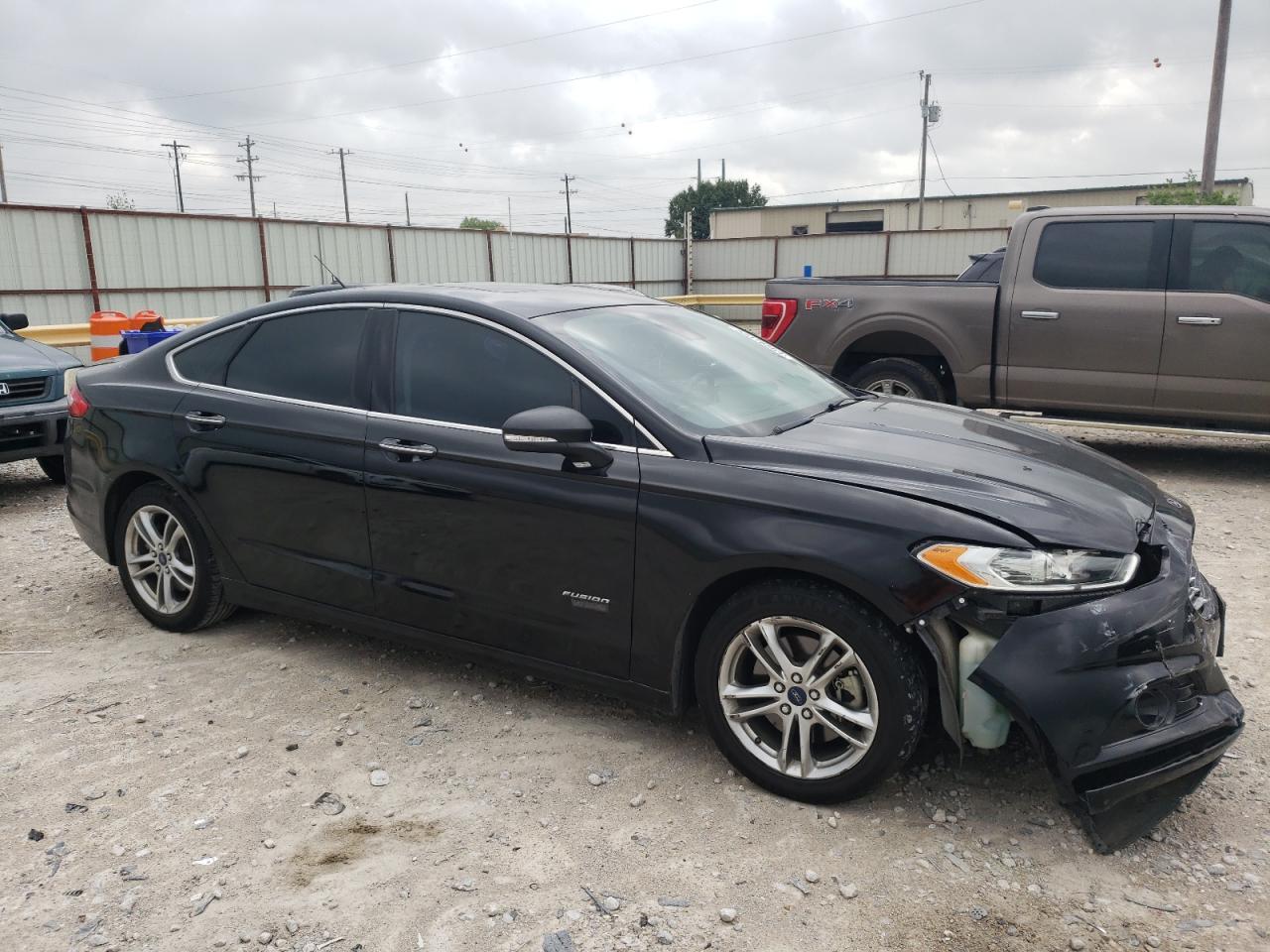 3FA6P0SU7GR267707 2016 Ford Fusion Titanium Phev