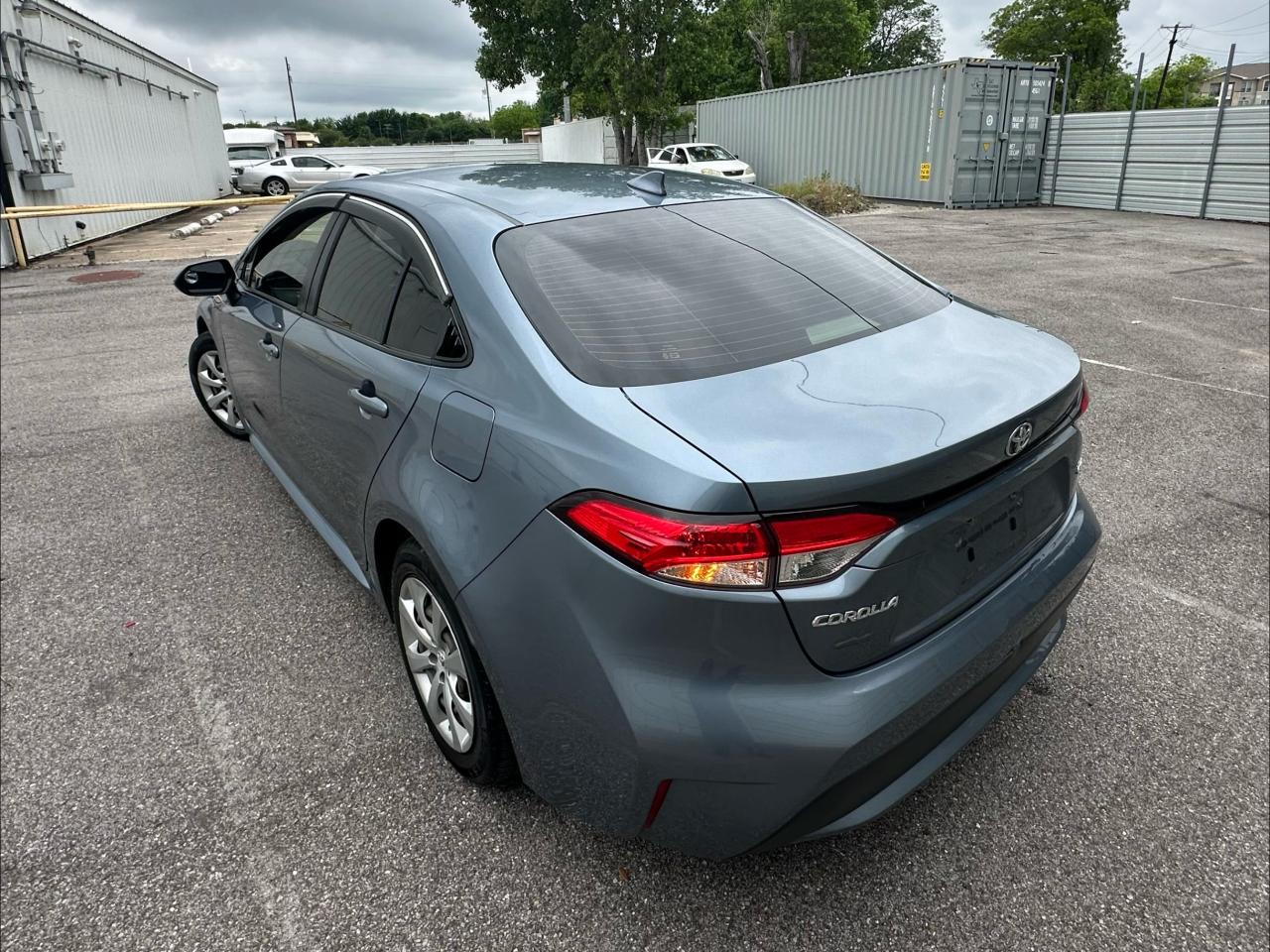 2020 Toyota Corolla Le vin: JTDEPRAE4LJ068798