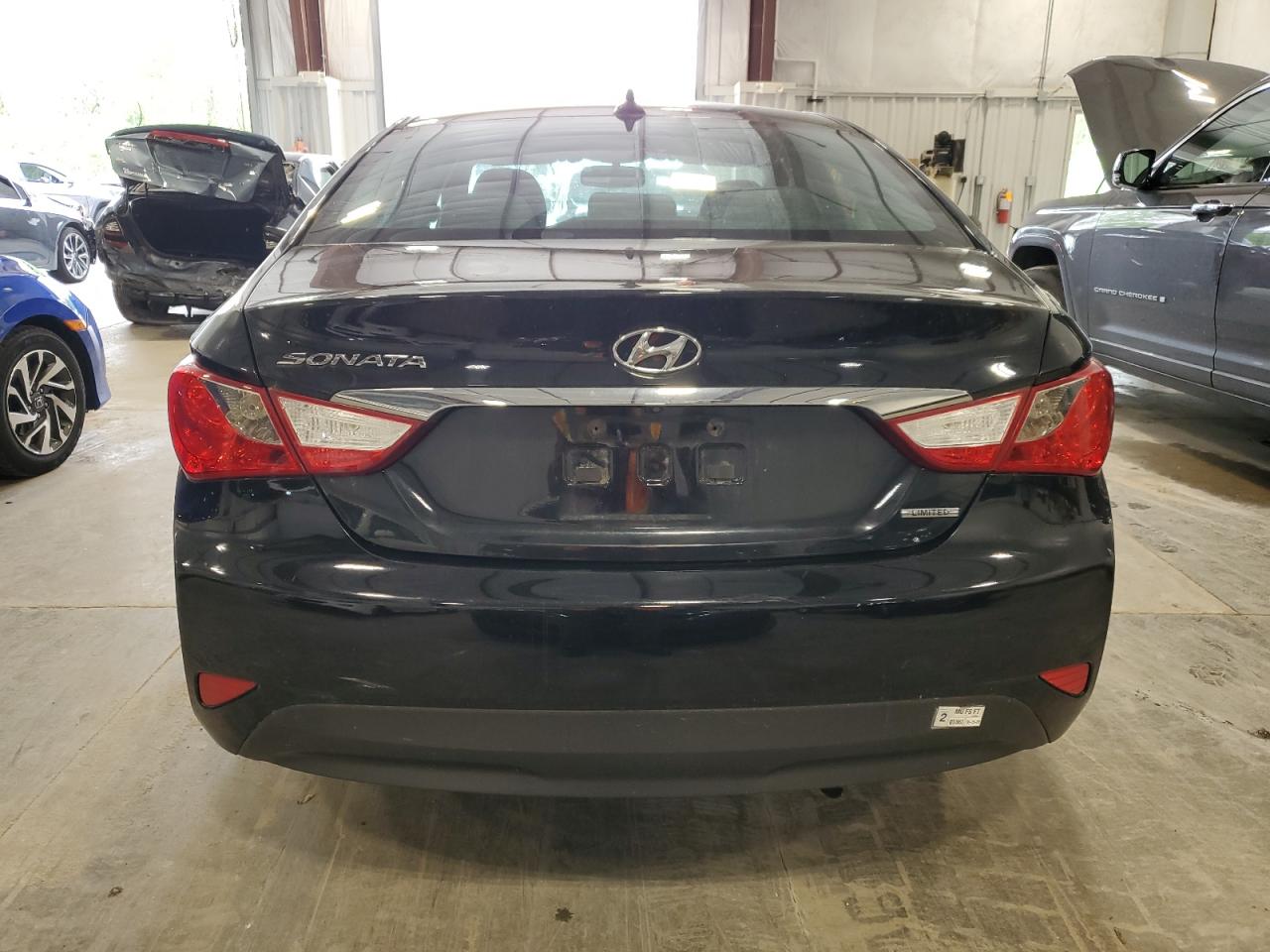 5NPEC4AC4EH875878 2014 Hyundai Sonata Se