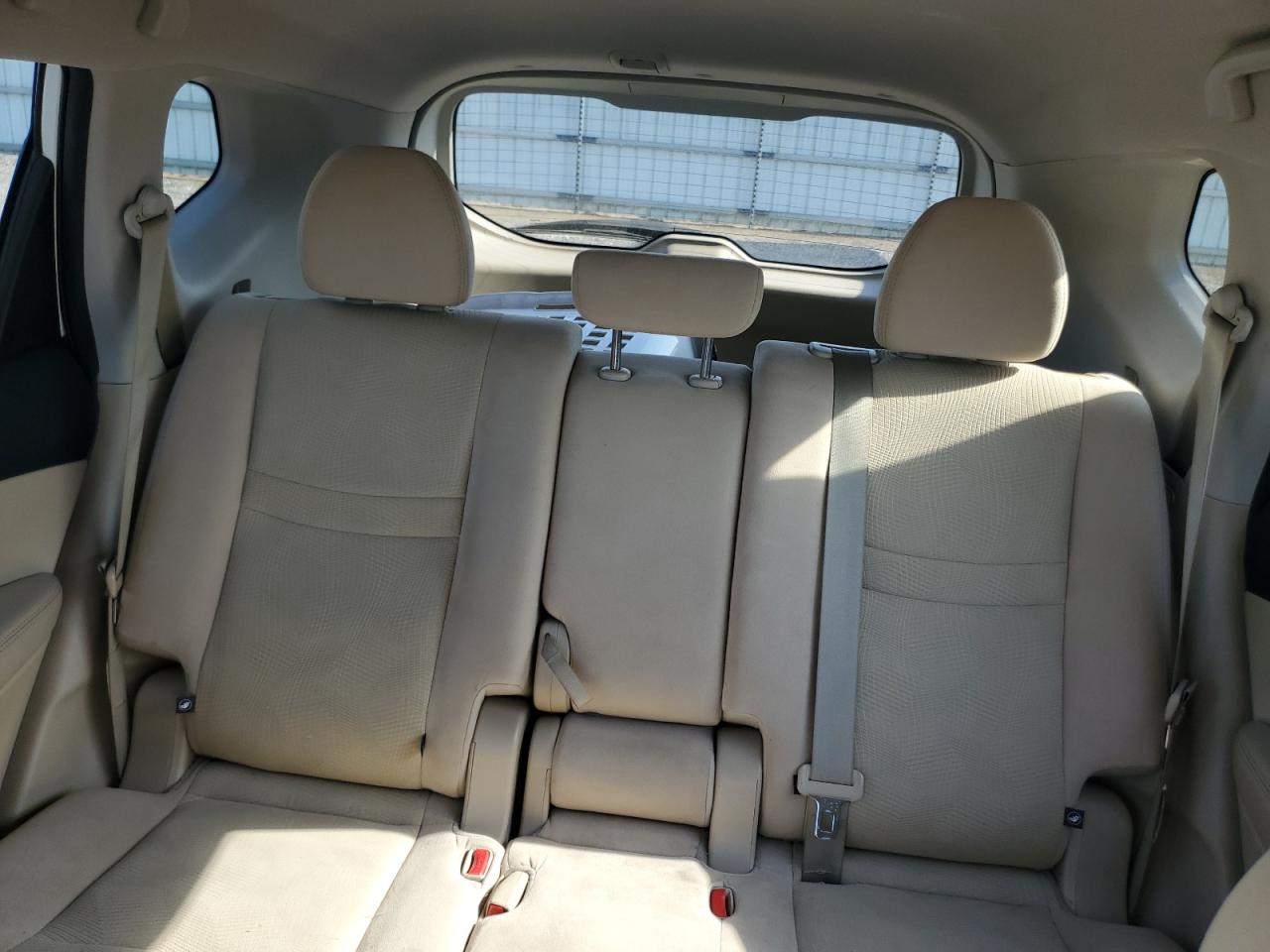 5N1AT2MT0FC922685 2015 Nissan Rogue S