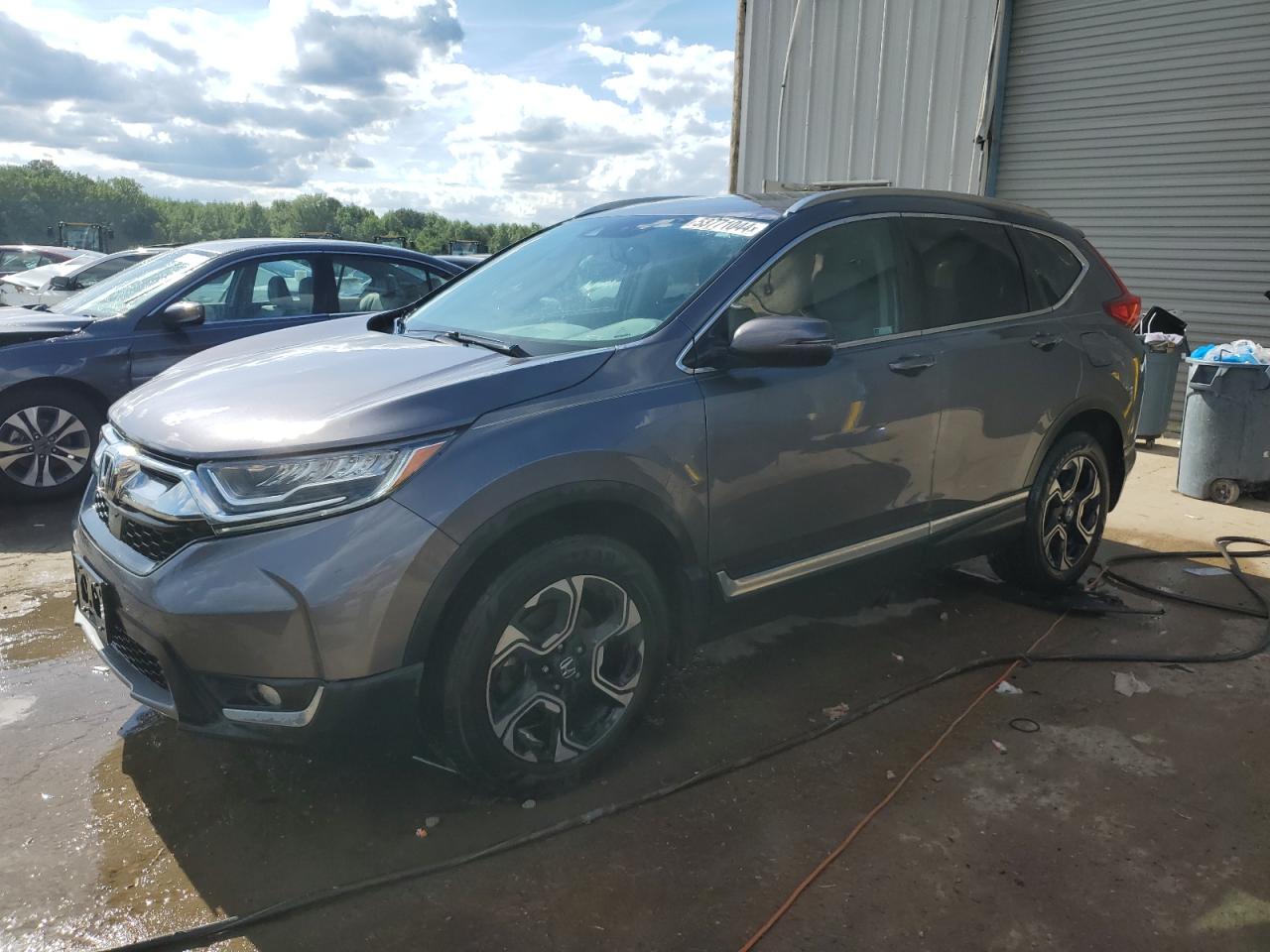 2018 Honda Cr-V Touring vin: 7FARW2H96JE082389