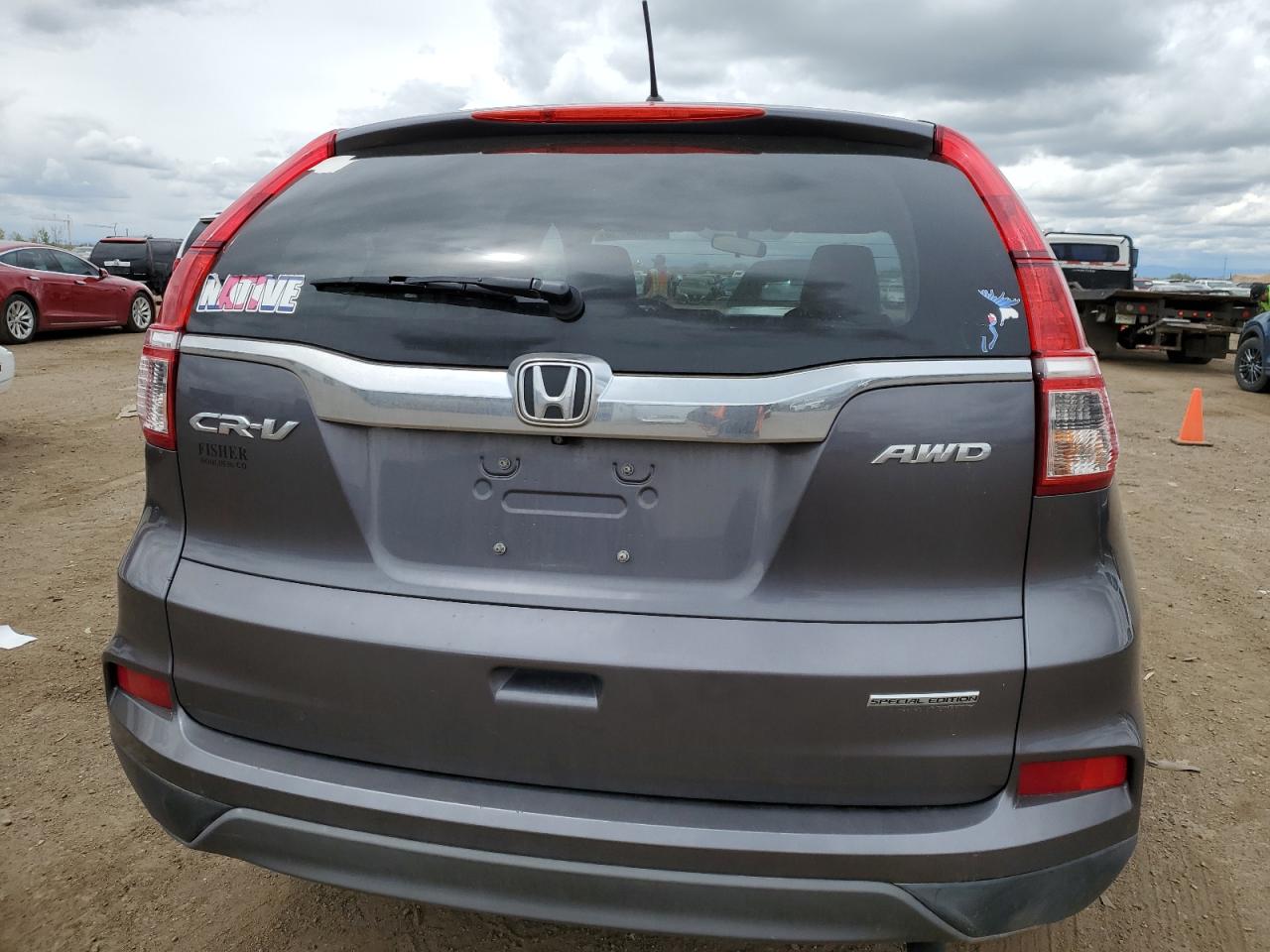 2HKRM4H47GH697030 2016 Honda Cr-V Se