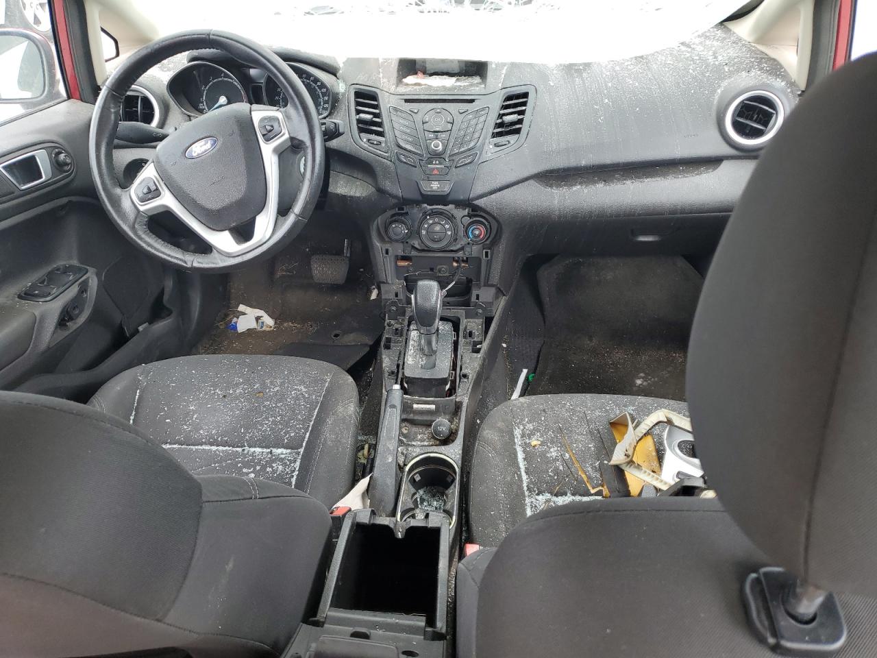 3FADP4BJXFM224723 2015 Ford Fiesta Se