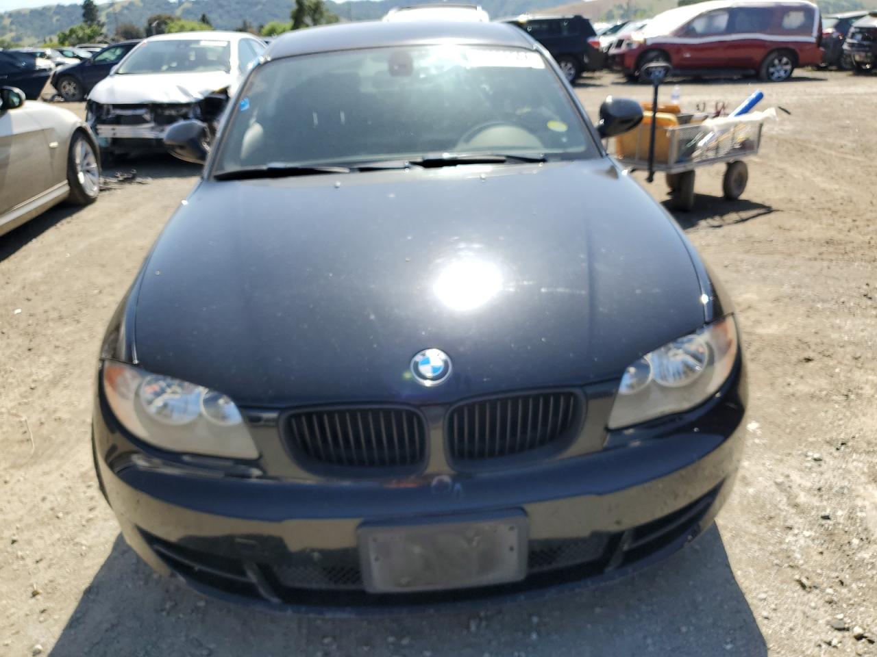 WBAUP9C57BVL90736 2011 BMW 128 I