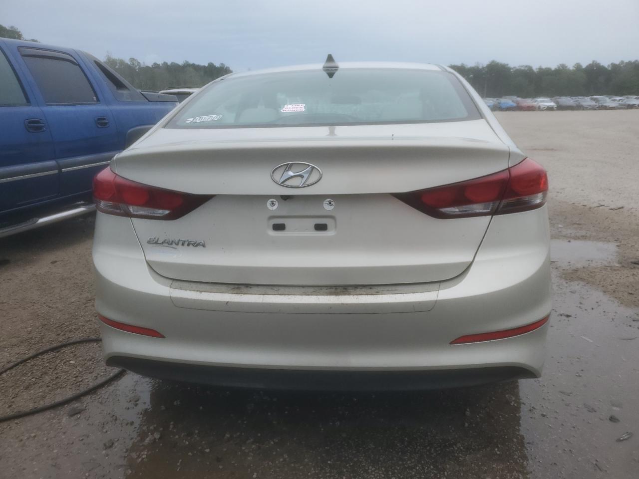 5NPD84LF3HH105731 2017 Hyundai Elantra Se