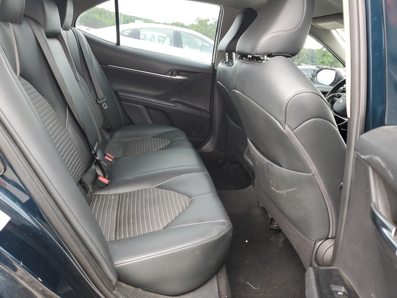 4T1B11HK8KU704648 2019 Toyota Camry L