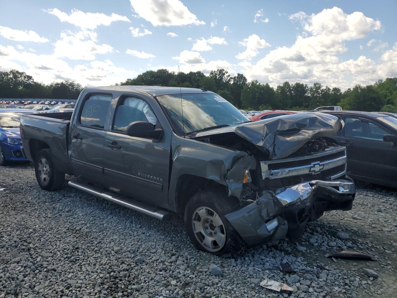 3GCPCSE03BG228308 2011 Chevrolet Silverado C1500 Lt