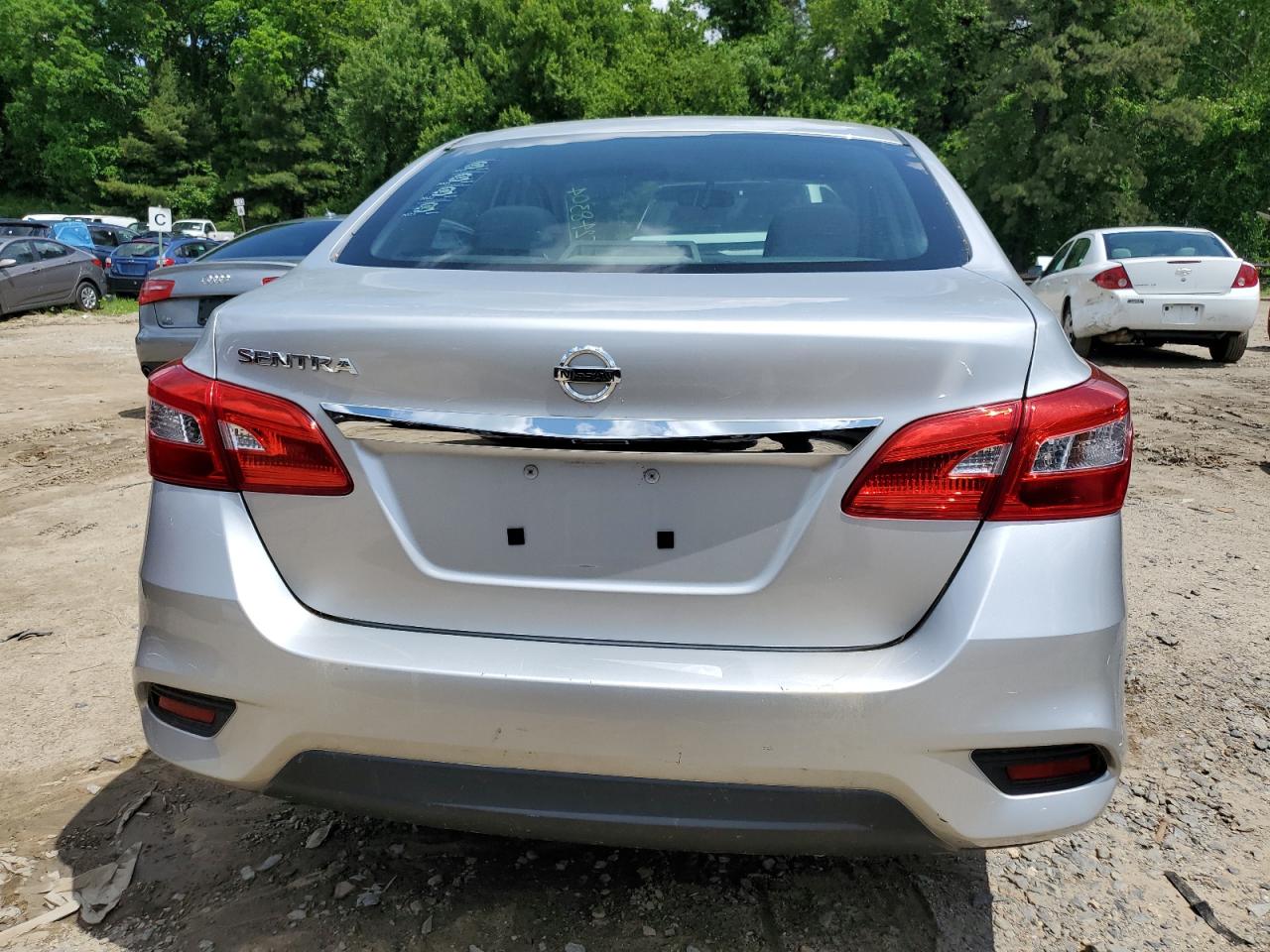 2016 Nissan Sentra S vin: 3N1AB7AP1GY262017