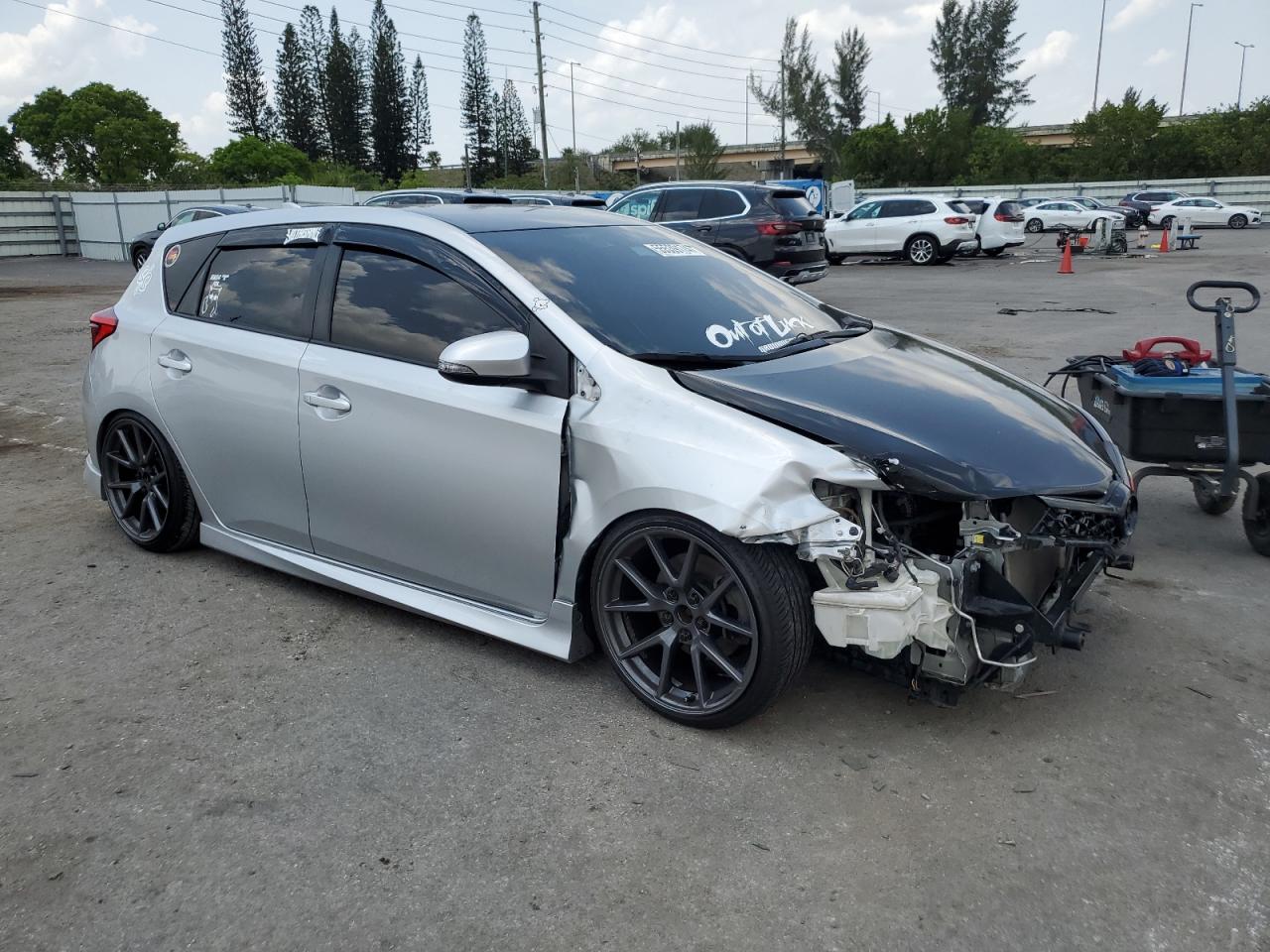 JTNKARJEXJJ572253 2018 Toyota Corolla Im