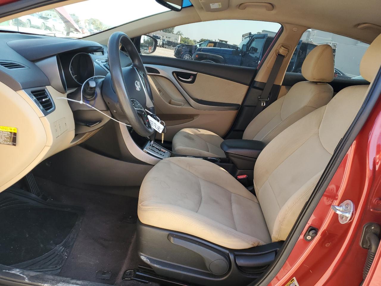 KMHDH4AE5CU181262 2012 Hyundai Elantra Gls