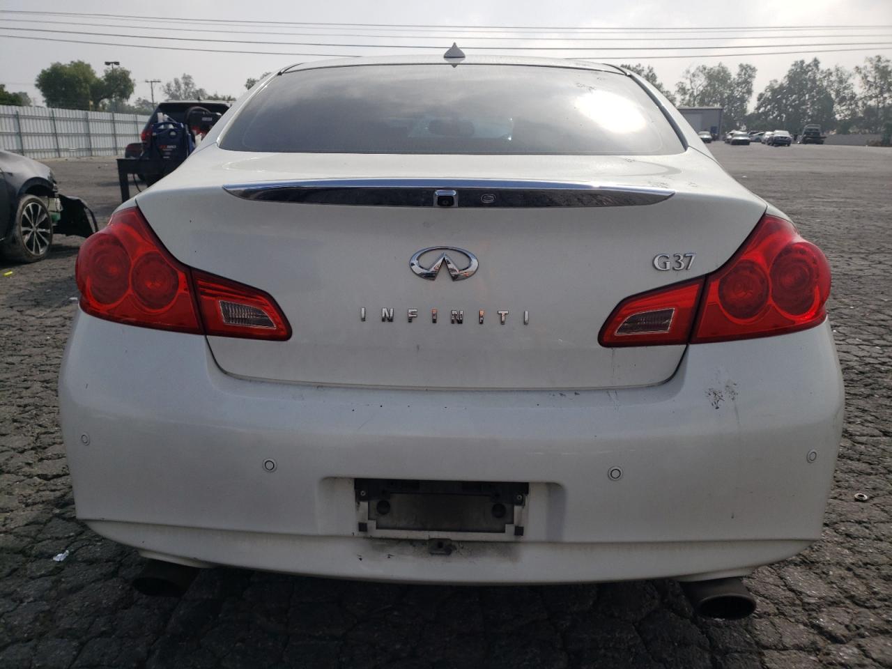 JN1CV6APXBM304836 2011 Infiniti G37 Base