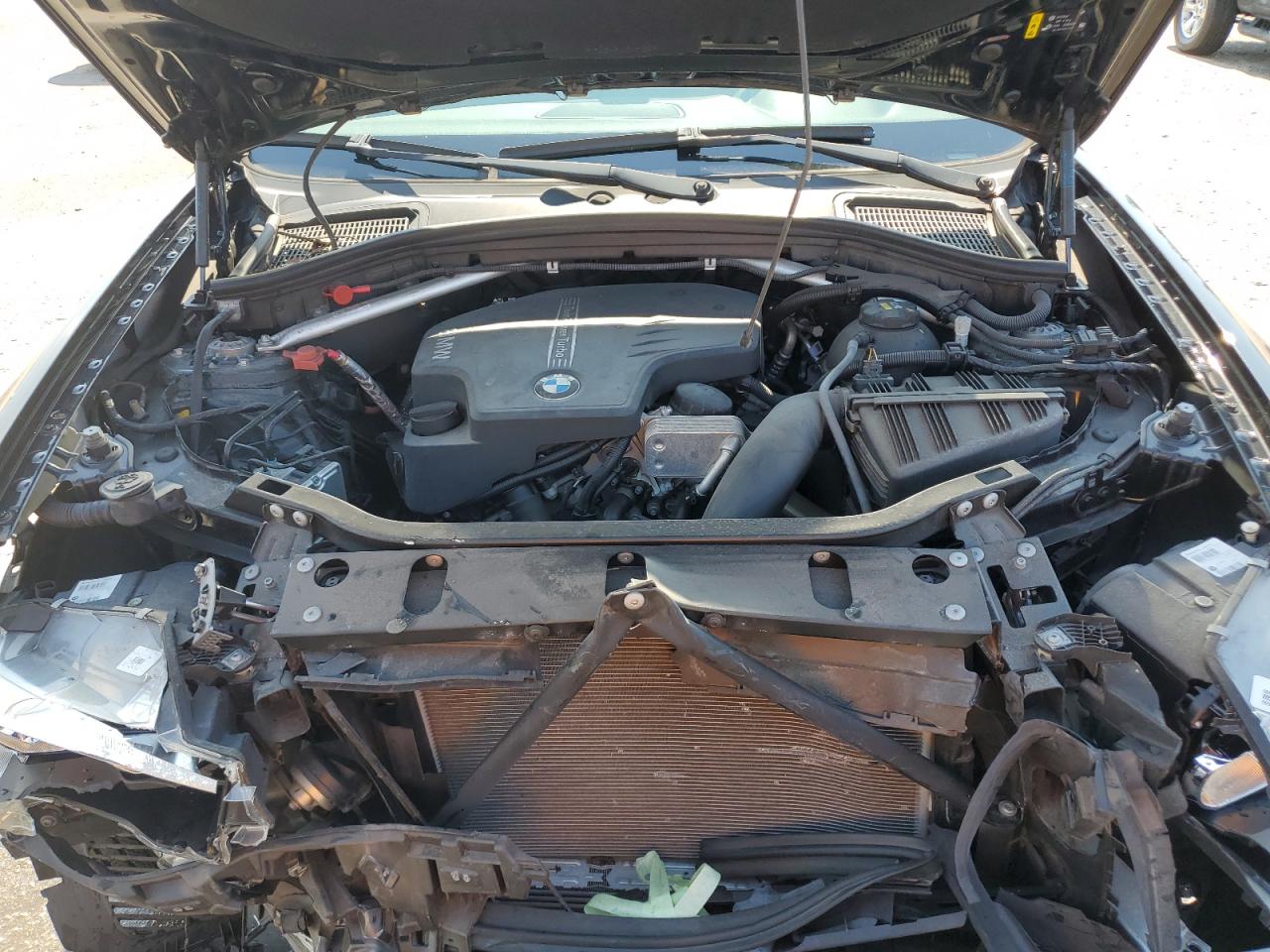 5UXWX9C5XH0T12192 2017 BMW X3 xDrive28I