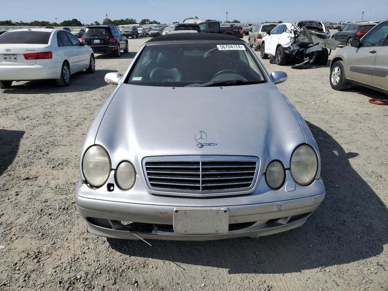WDBLK65G91T084799 2001 Mercedes-Benz Clk 320