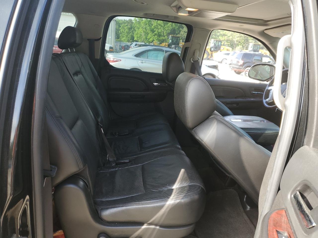 1GYFK26229R221689 2009 Cadillac Escalade Esv Luxury