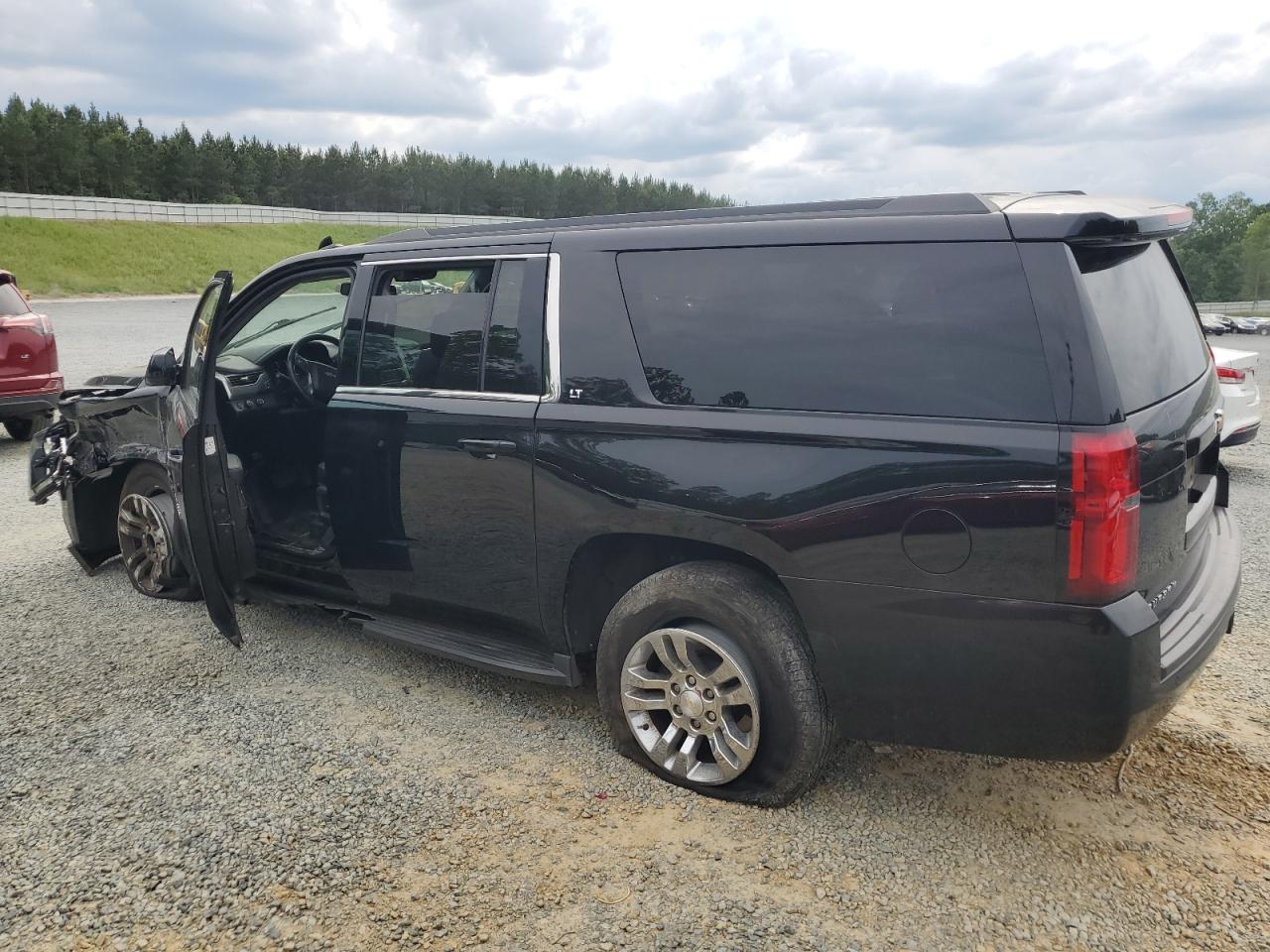 1GNSKHKC9HR167531 2017 Chevrolet Suburban K1500 Lt