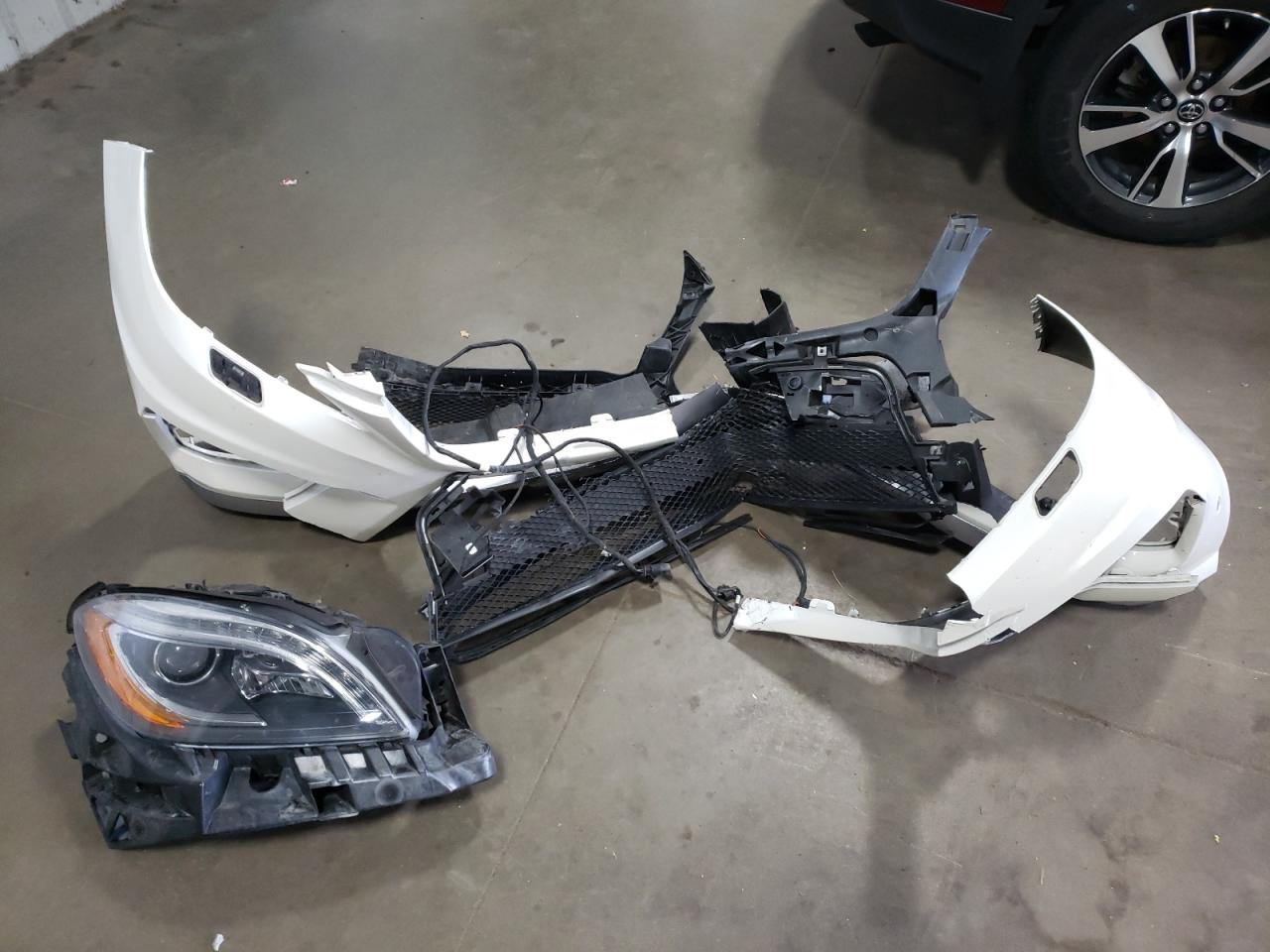 4JGDA7EB0DA117798 2013 Mercedes-Benz Ml 63 Amg