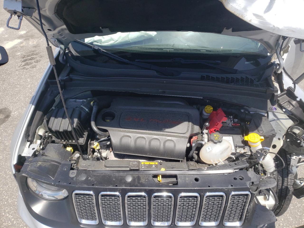 ZACNJABB3LPL68255 2020 Jeep Renegade Latitude