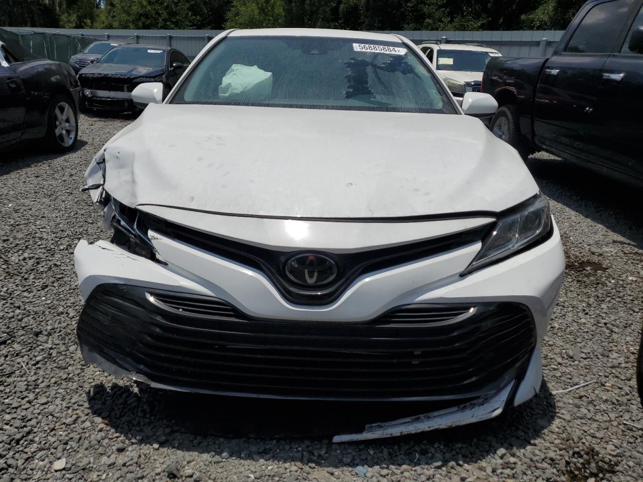 2020 Toyota Camry Le vin: 4T1C11AK6LU945334