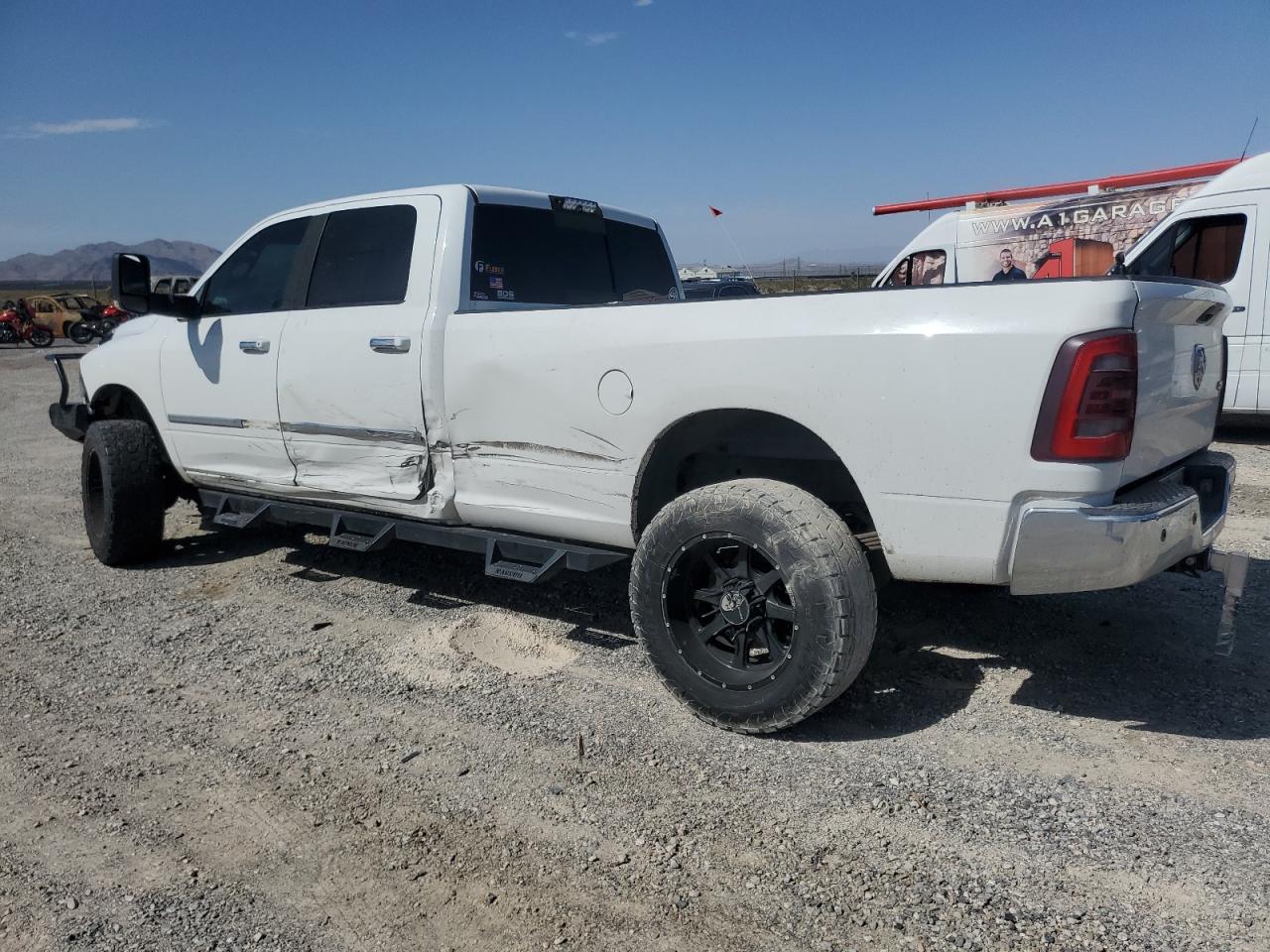 2016 Ram 3500 Laramie vin: 3C63RRJLXGG116044